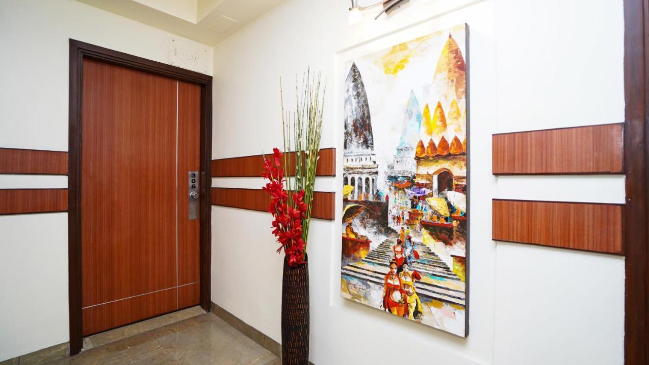 Hotel Pooja Palace Нью-Дели Экстерьер фото